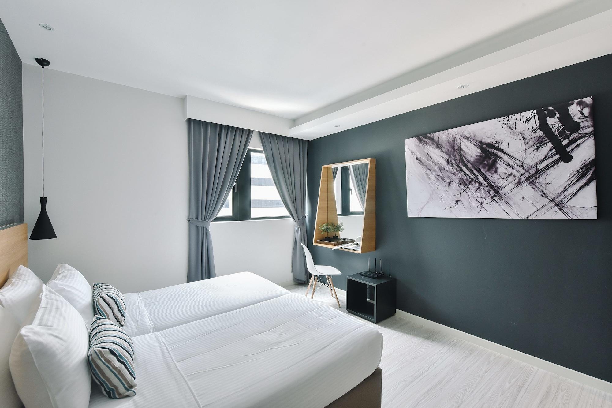 Suasana Private Suites By Subhome Johor Bahru Kültér fotó