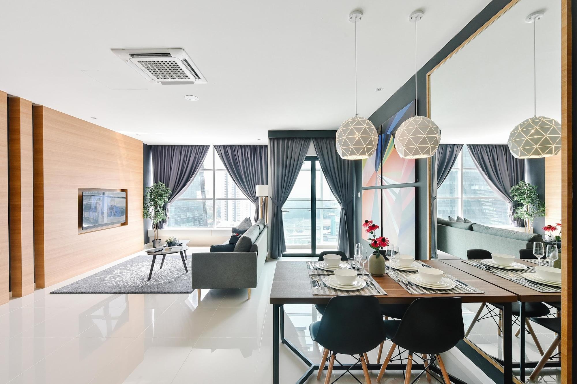 Suasana Private Suites By Subhome Johor Bahru Kültér fotó