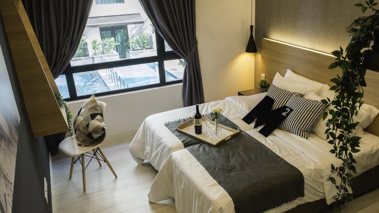 Suasana Private Suites By Subhome Johor Bahru Kültér fotó