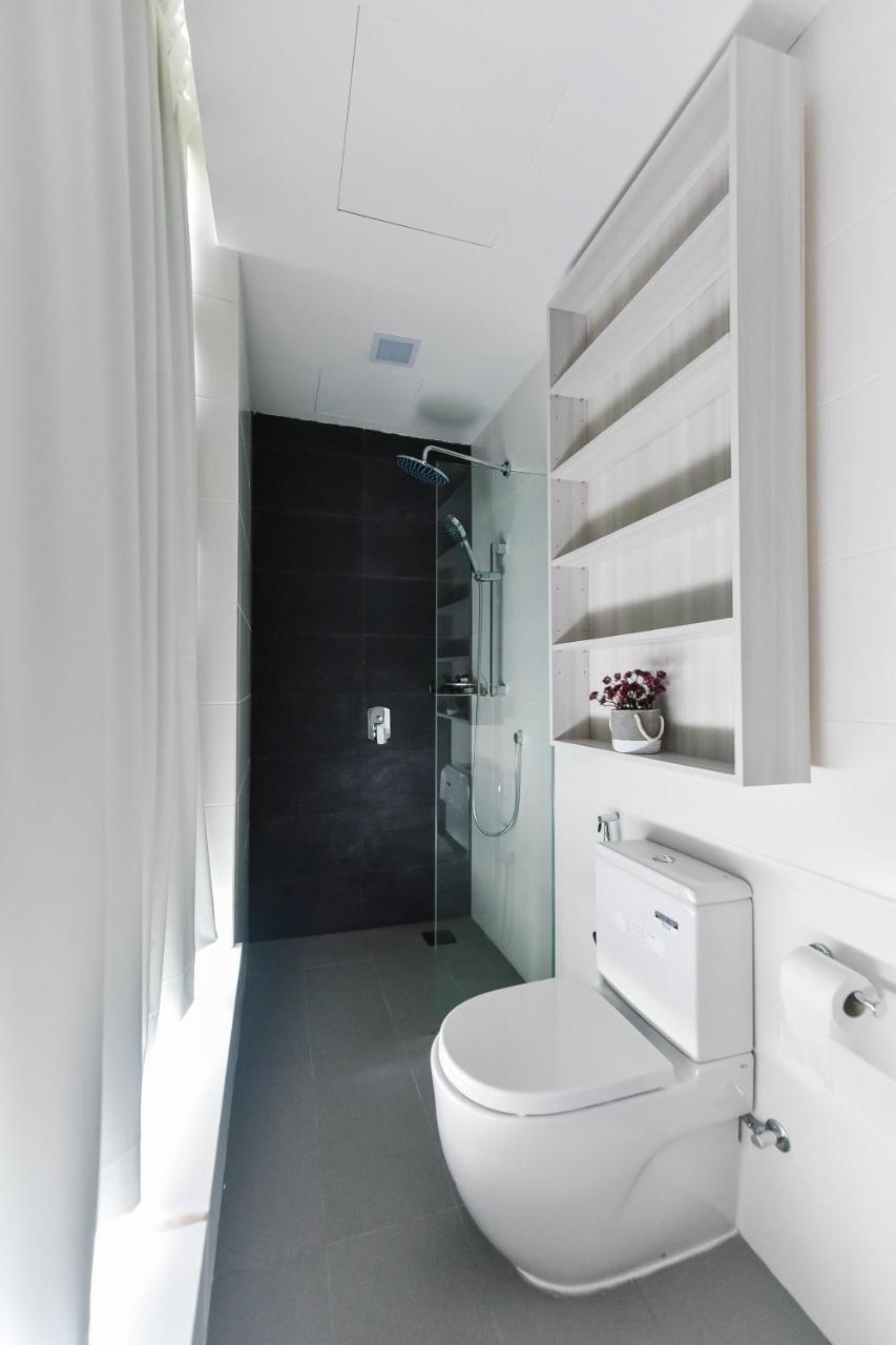 Suasana Private Suites By Subhome Johor Bahru Kültér fotó