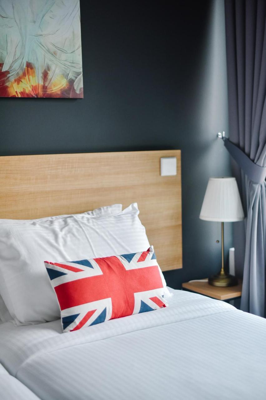 Suasana Private Suites By Subhome Johor Bahru Kültér fotó