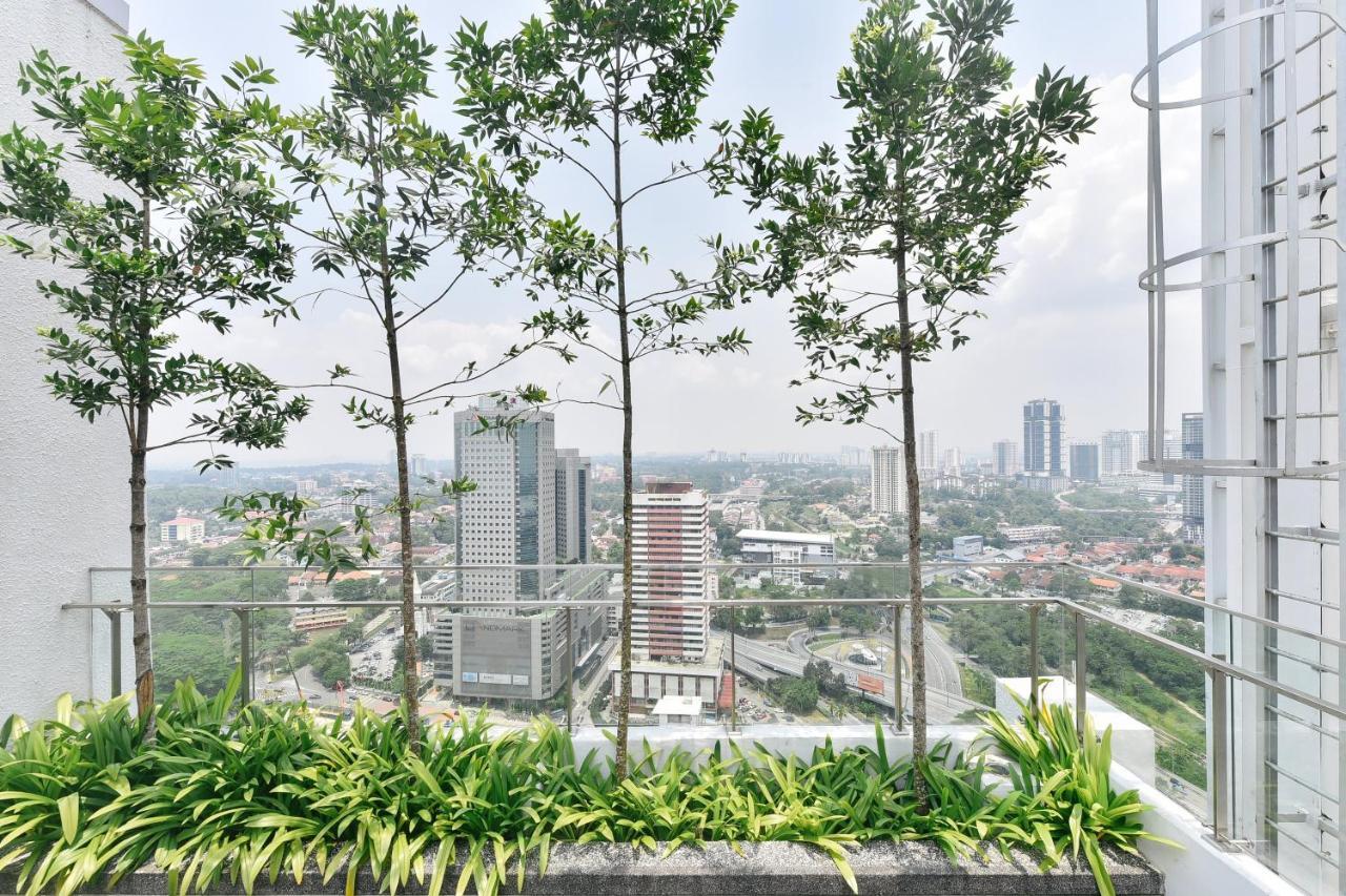 Suasana Private Suites By Subhome Johor Bahru Kültér fotó