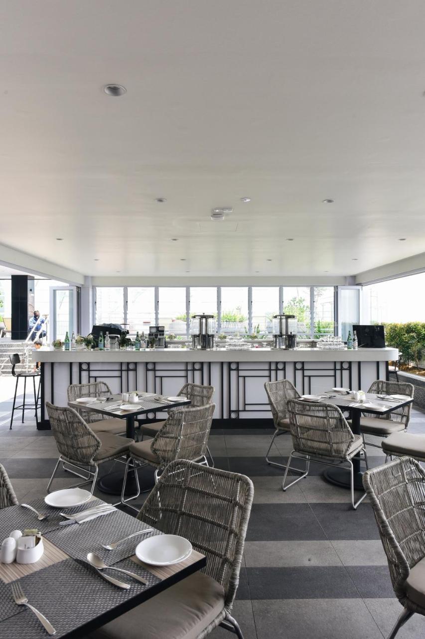 Suasana Private Suites By Subhome Johor Bahru Kültér fotó